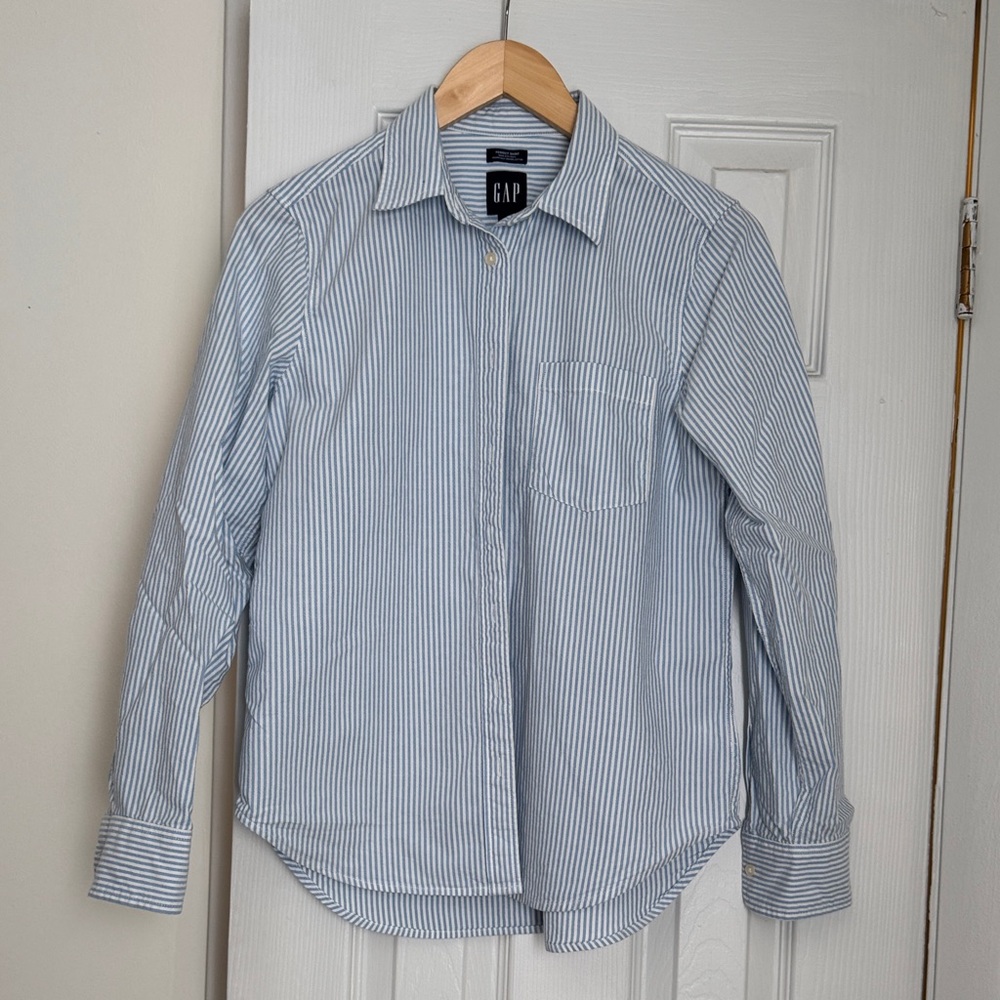 GAP Women’s Perfect Shirt

100%Cotton